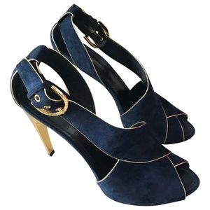 AUTHENTIC semi-open peep-toe sandals / pumps in blue suede, Louis Vuitton.